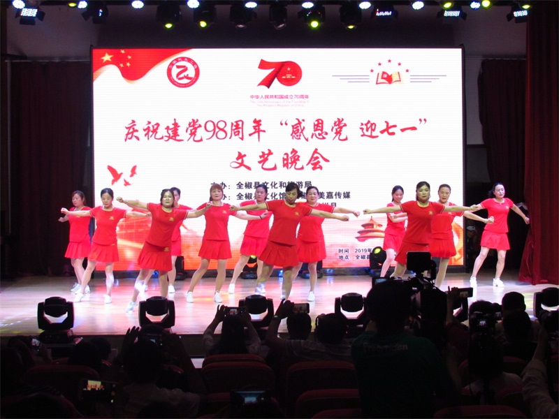 65a1ffb0cc464f5586bf5394314a1cc0.jpg